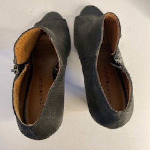 Lucky Brand Pabla Open Toe Side Zip Black Leather Ankle Bootie Size 7 - Picture 9 of 12